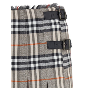 Burberry Elegante Mini-Wollrock in Grau